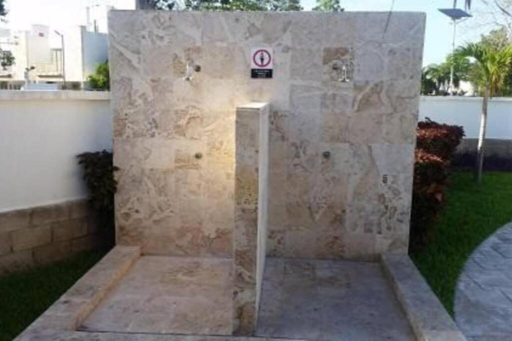 Great Cheerful 2 Bedroom House With Pool And Сasa de vacaciones
